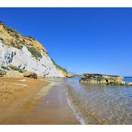 Apollonides Seafront Villa1 Aoede Ліксурі Екстер'єр фото