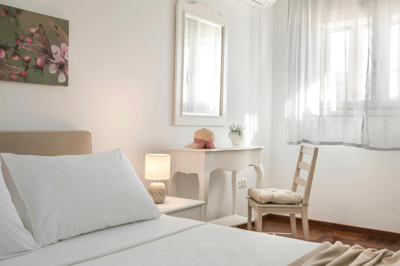 Apollonides Seafront Villa1 Aoede Ліксурі Екстер'єр фото